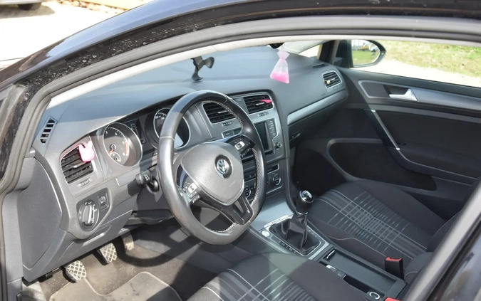 Volkswagen Golf cena 48900 przebieg: 103000, rok produkcji 2016 z Lipno małe 106